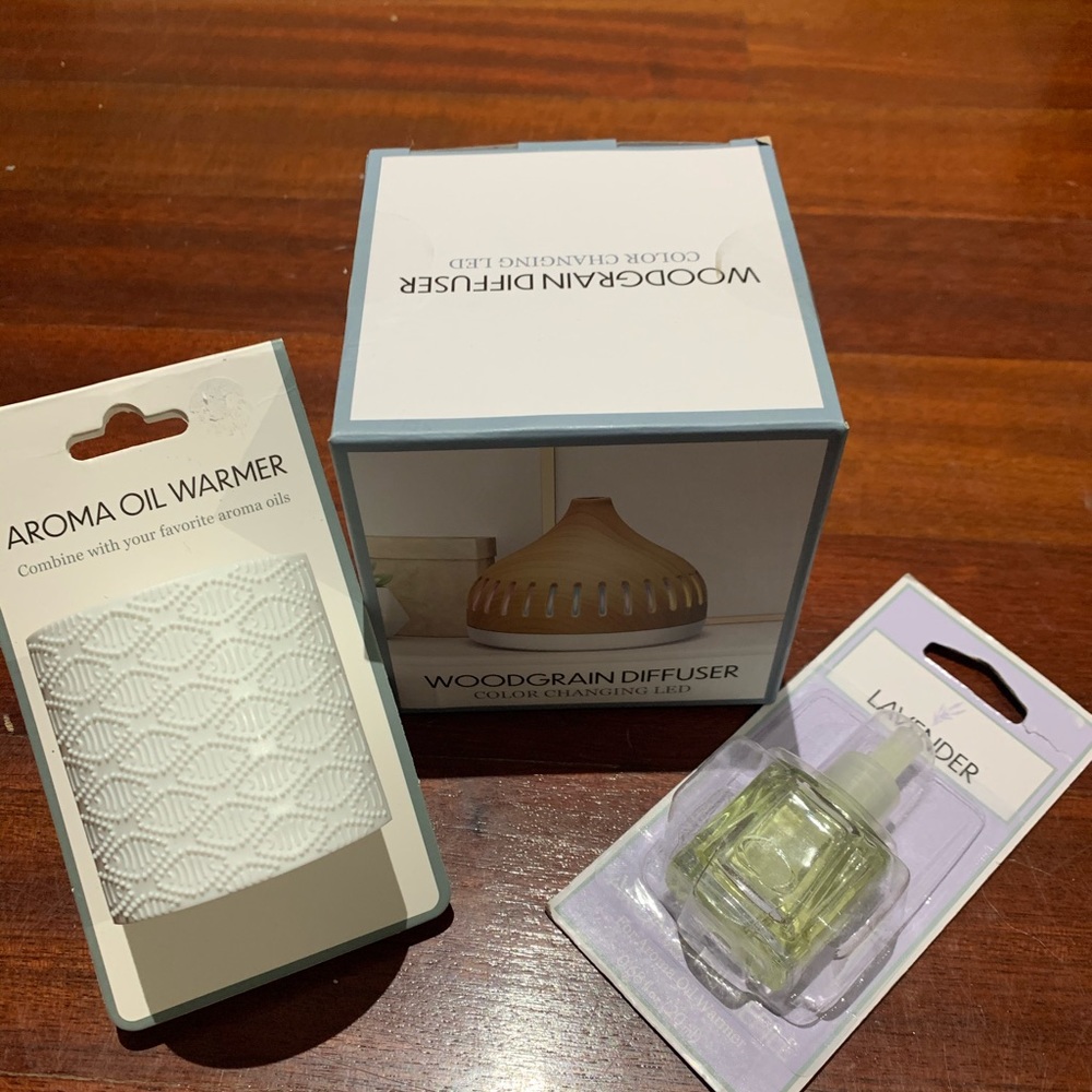 Scent Bundle: LED Diffuser, Wall Warmer, & Refill